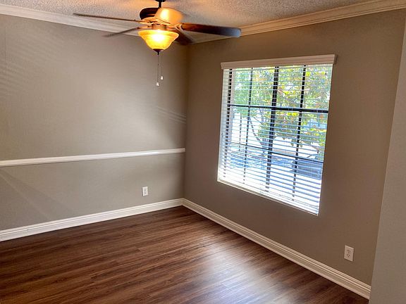 4th image of 108 N Hidalgo Ave APT 209