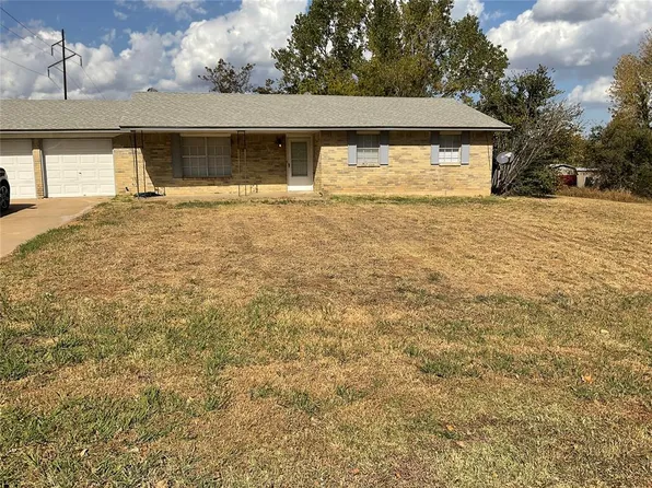 19025 Ranchwood Ln, Harrah, OK 73045