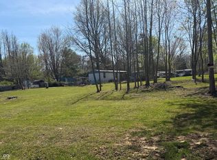 498 Beech Rd, North Vernon, IN