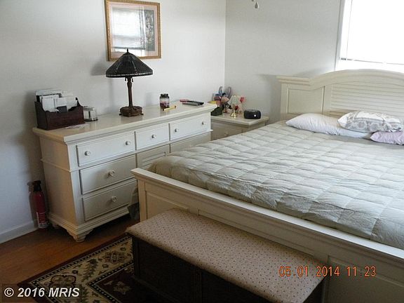 Bedroom (Master)