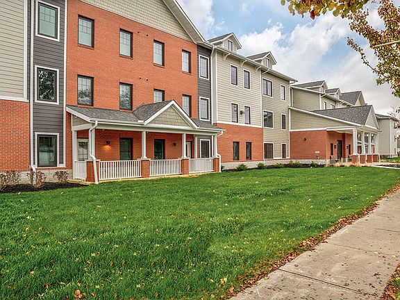 Fairwood Commons