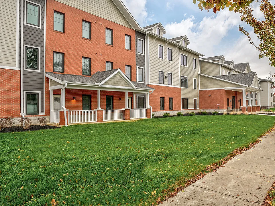 Fairwood Commons