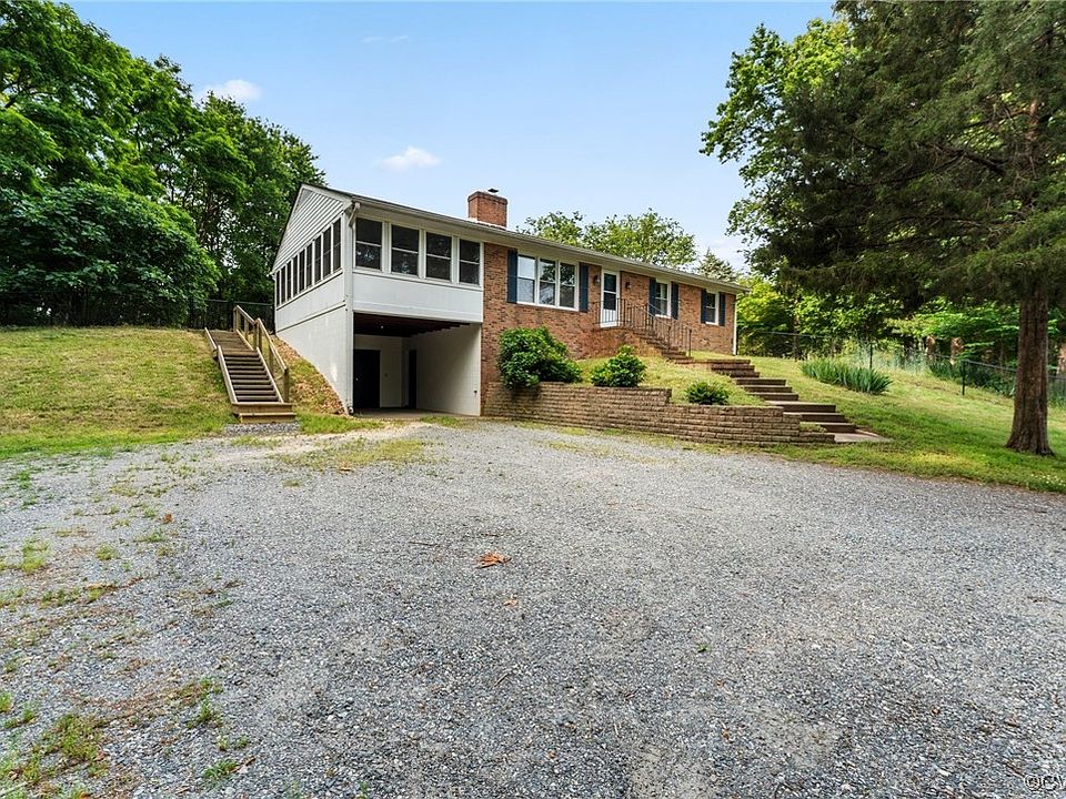 144 Goldberry Ln, Tappahannock, VA 22560 Zillow