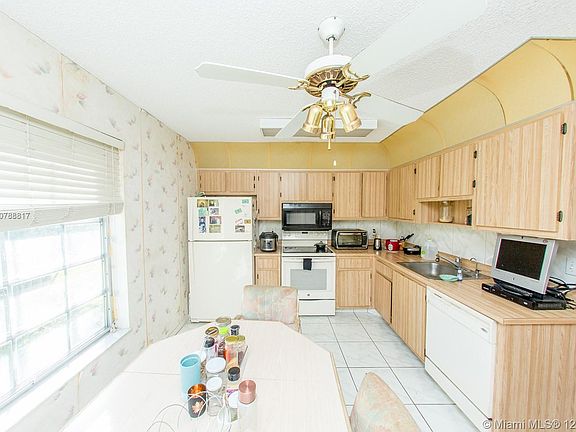 4th image of 5348 Viburnum Cir #5348