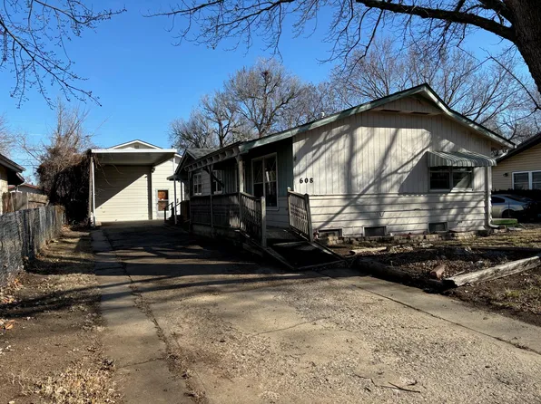 608 S Chase St, Wichita, KS 67213