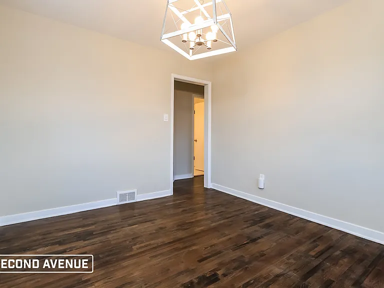 3563 Middleboro Rd — Photo 4
