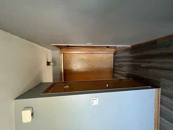 5th image of 5419 W 25th St #8