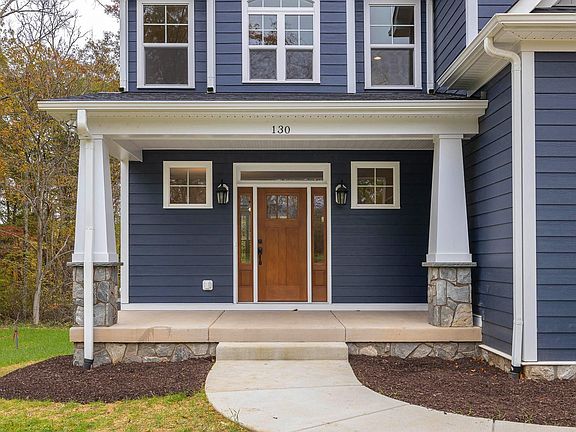 2nd image of 15 Yates Cir