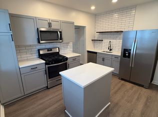 913 S Champion Ave #915, Columbus, OH