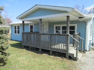 358 N Triangle Ln, Louisville, KY 40229