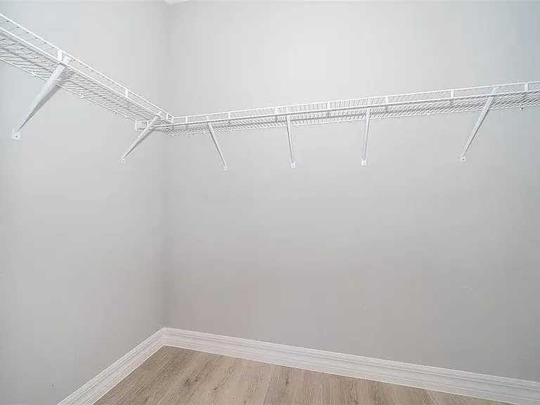 5574 SW 128th Pl — Photo 1