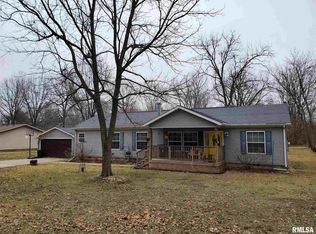 347 W Hickory Hills Dr, Havana, IL 62644