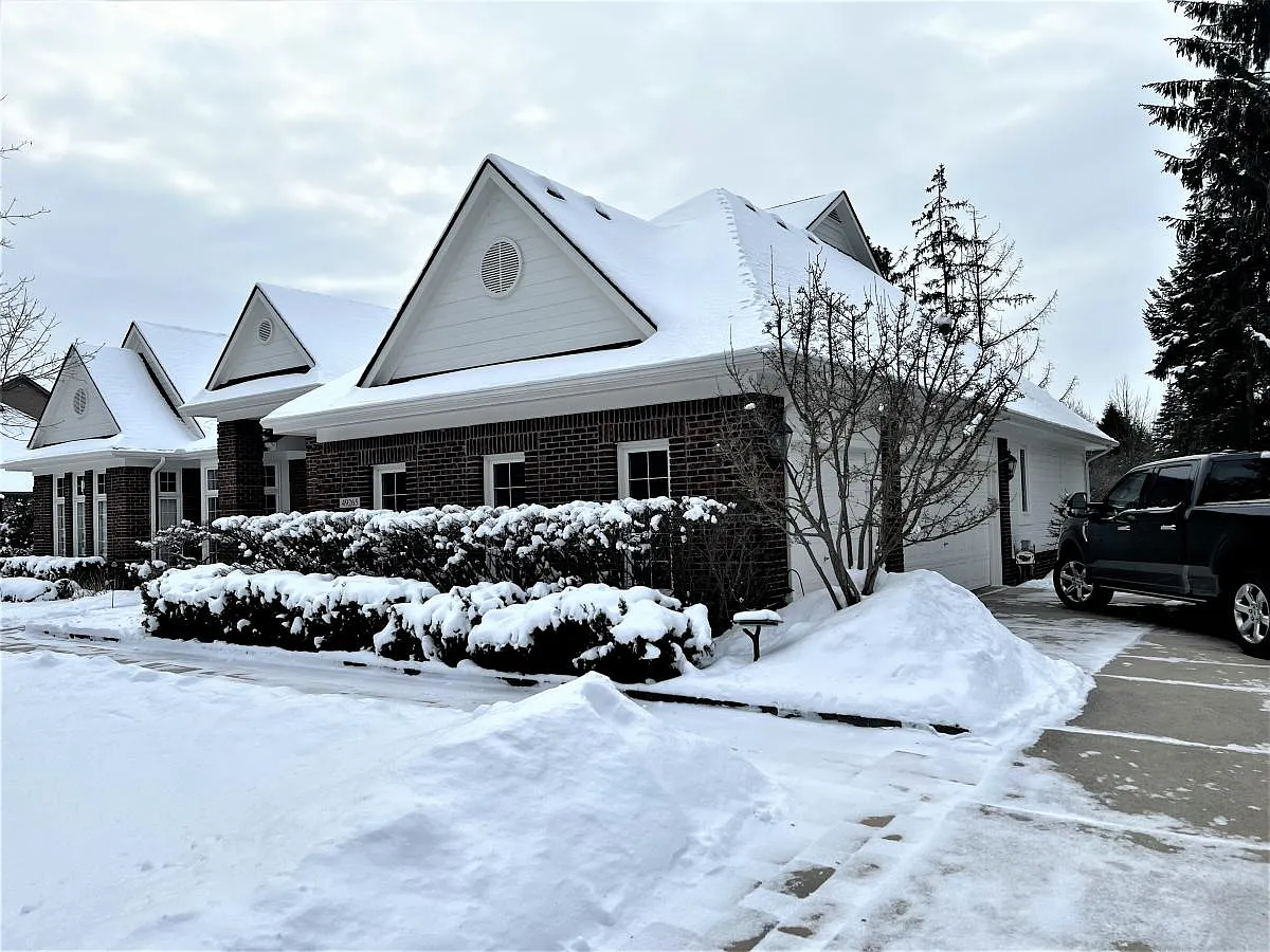 49265 Pine Bluff Ct #3 photo 1
