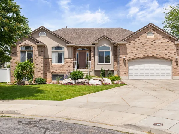 3863 S 850 W, Riverdale, UT 84405