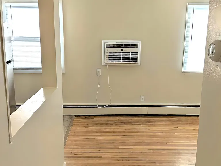Keller Flats — Photo 3