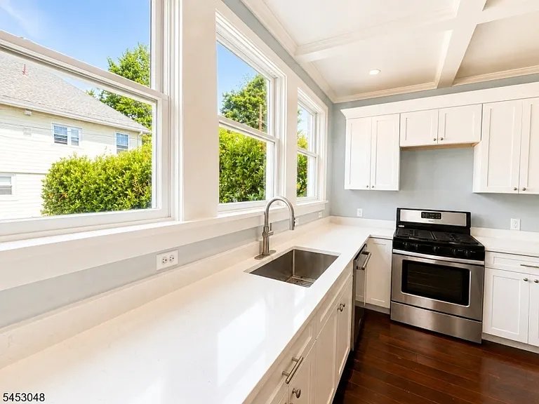 2 Cloverhill Pl #1 — Photo 18