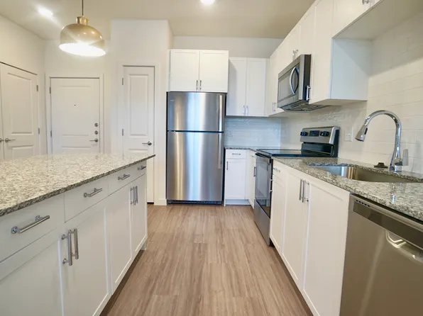 3150 Kyle Xing, Kyle, TX