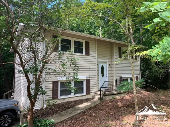 555 Finley Cove Duplex, 555 Finley Cove Rd #B, Hendersonville, NC 28739