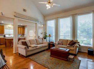 15823 Red Hill Trl, Houston, TX 77095