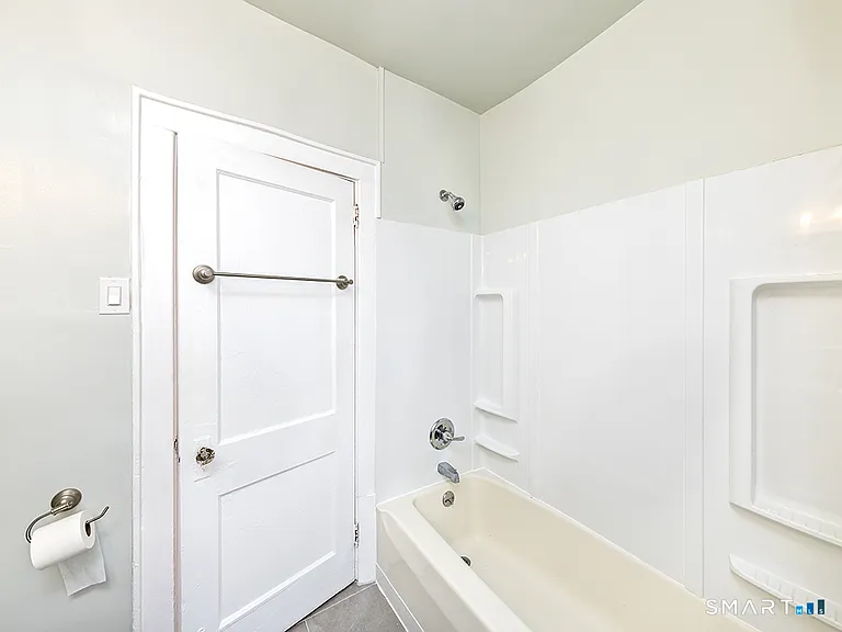 89 Maplewood Ave #1 — Photo 26