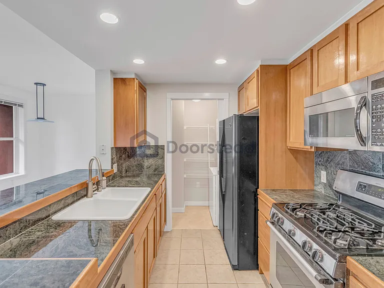 2607 Western Ave #654 — Photo 21