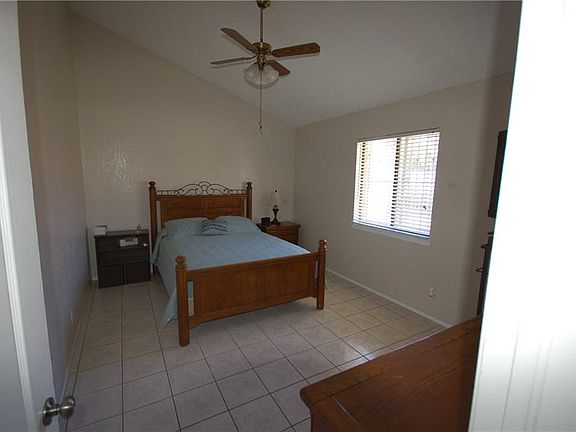 4th image of 11607 Cayuga Cir