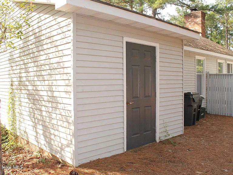 1624 E Indiana Ave #13 — Photo 15