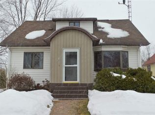 105 N 2nd St, Colby, WI 54421