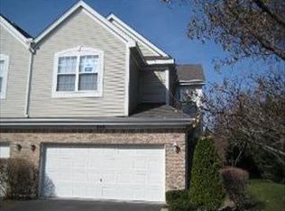 249 Bay Dr, Itasca, IL 60143