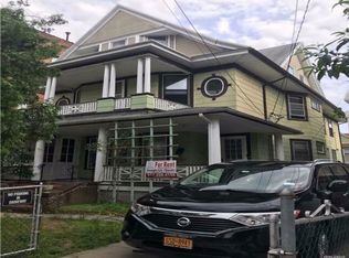 9438 85th Rd, Woodhaven, NY 11421