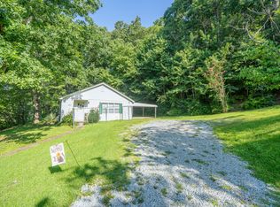 412 Walker St, Waynesboro, TN 38485