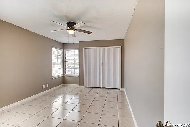 5281 Meadow Rise St — Photo 12
