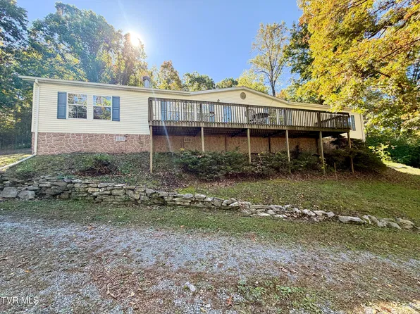 3197 Weaver Pike, Bristol, TN 37620