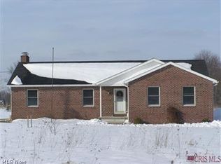 4749 Bassett Rd, Atwater, OH 44201
