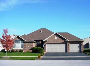 1699 Windscape Ln, Beecher, IL 60401