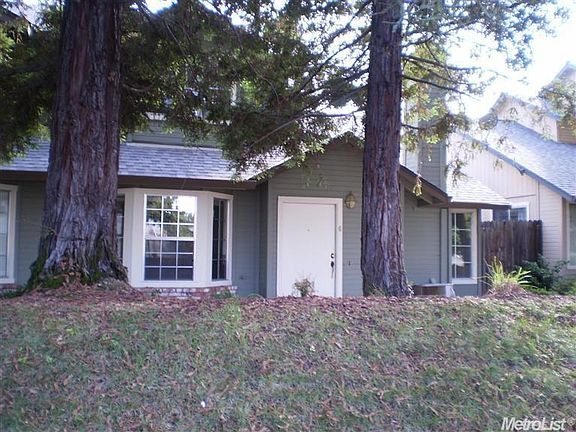 2nd image of 6 Marty Cir