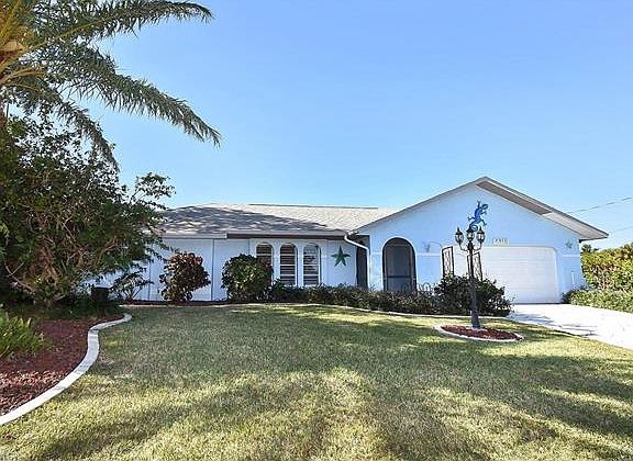 2nd image of 4310 SW 5th Ave
