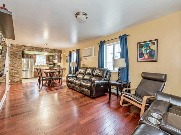 3rd image of 151-34 133rd Ave #151-34