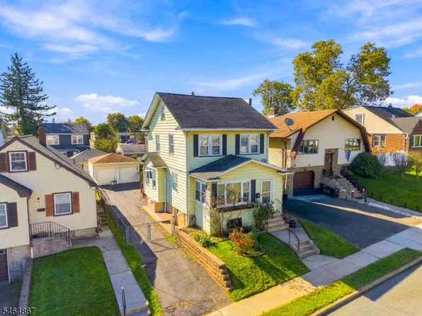 21 Rollins Ave, Clifton City, NJ 07011
