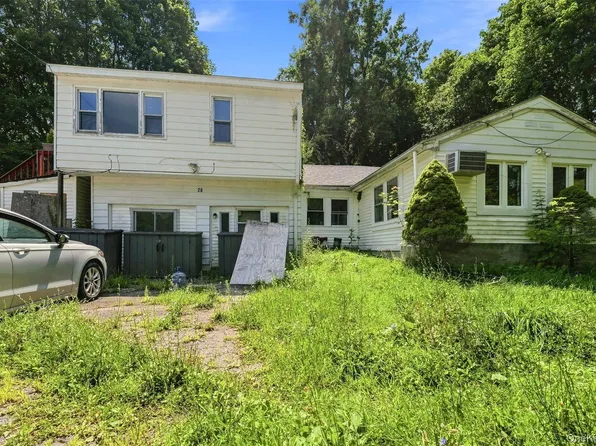 26 Weitz Road, Hopewell Junction, NY 12533