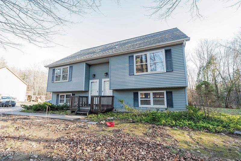 3rd image of 58-60 North Greenfield Rd