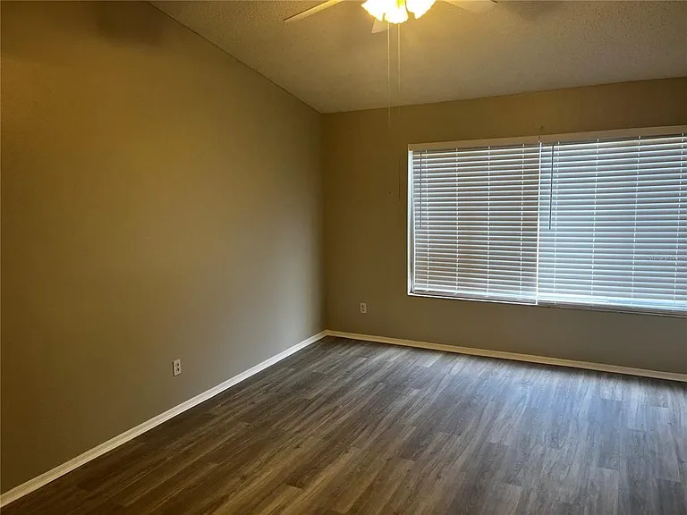 331 Countryside Key Blvd — Photo 15