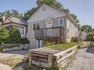 93 John St, Barrie, ON L4N2K6