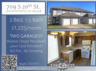 709 S 20th St, Leavenworth, KS 66048