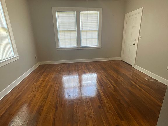 5th image of 2752 Herschel St APT 1