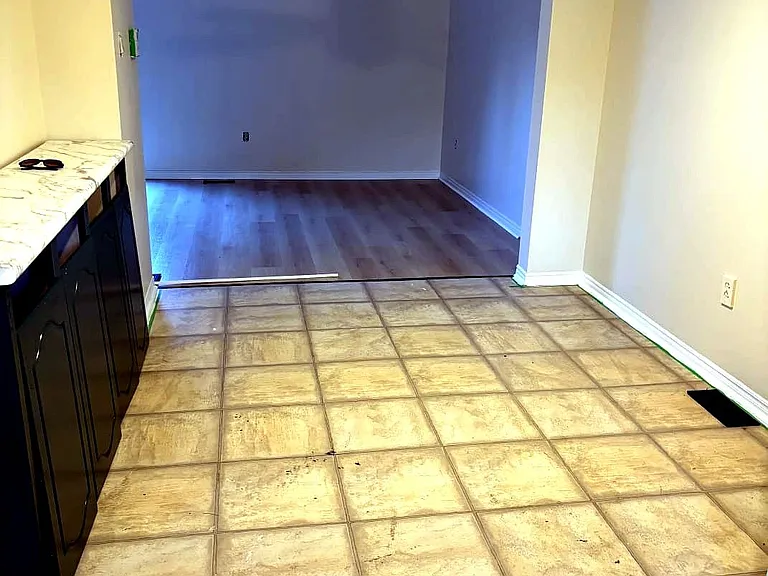 511 Admiral Dr W #65 — Photo 11