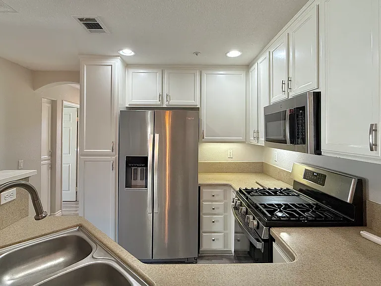 16810 Blue Crane Way #1 — Photo 10