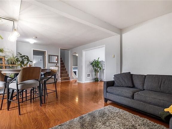 4th image of 2206 65th Ave NE