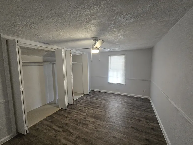 1007 Olsen Ave — Photo 11