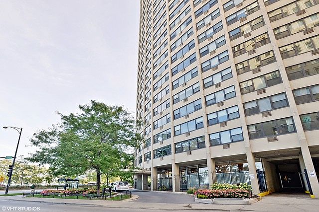 1st image of 1150 N Lake Shore Dr APT 15A